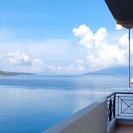 Noah Apartaments Sarandë エクステリア 写真