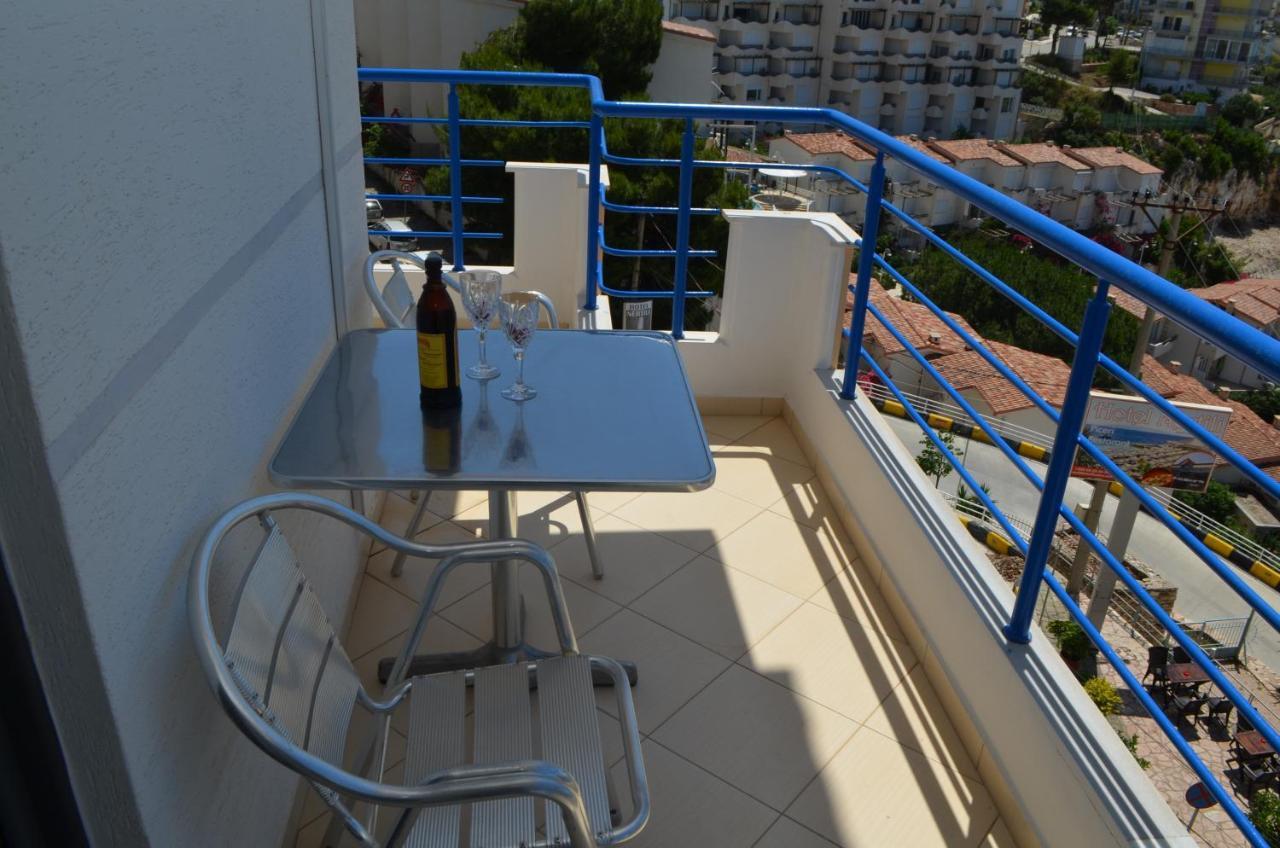 Noah Apartaments Sarandë エクステリア 写真